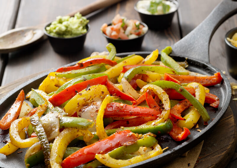 health-and-wellness_nutrition_recipes_sections_low-carb-dinner_BakedChickenFajitaRollUps