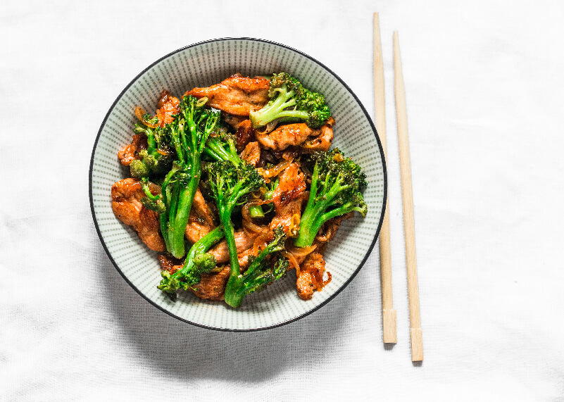 health-and-wellness_nutrition_recipes_sections_low-carb-dinner_Chicken and Broccoli Stir Fry