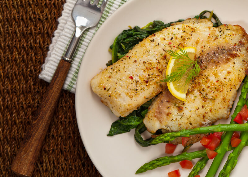 health-and-wellness_nutrition_recipes_sections_low-carb-dinner_Cod and Asparagus Bake